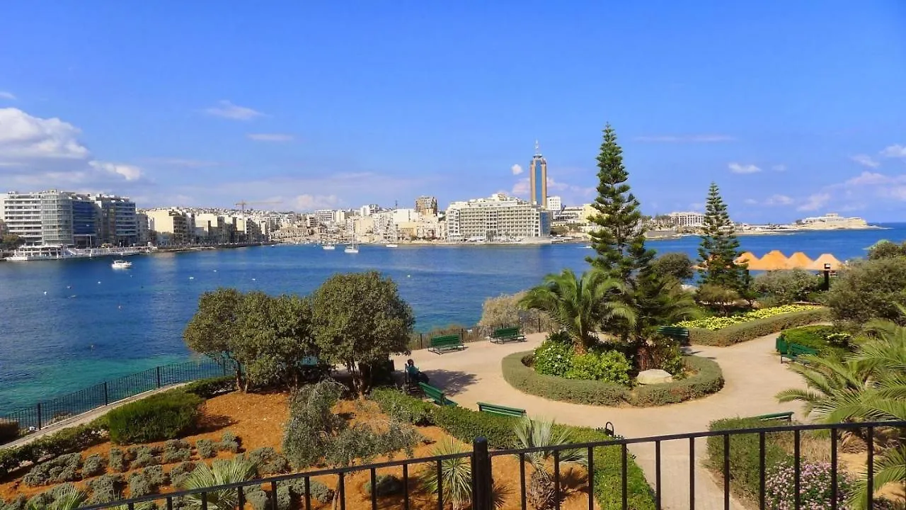 Luxury Apartment, Prime Location In St Julians Saint Julian's