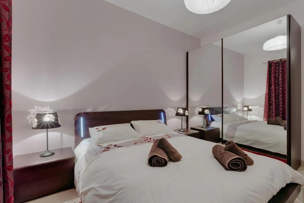 아파트 Luxury Apartment, Prime Location In St Julians Saint Julian's 몰타